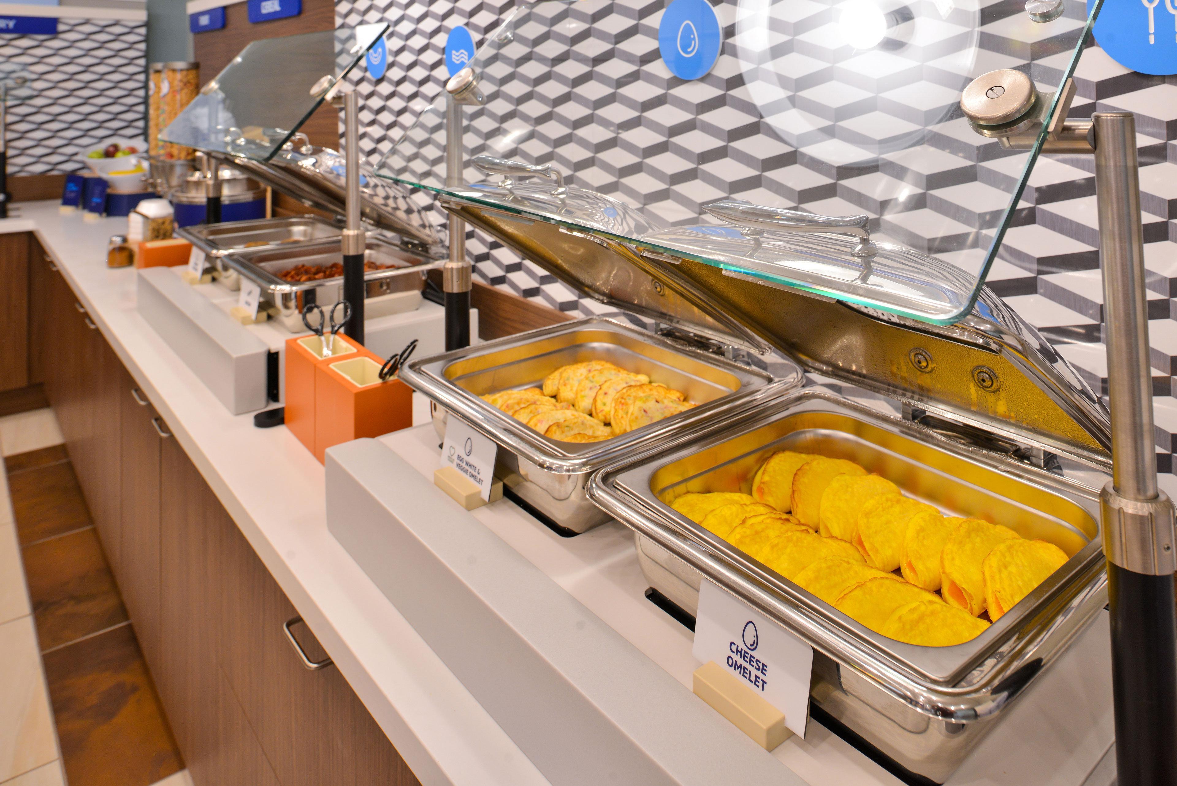 Holiday Inn Express Hotel & Suites Wichita Airport By Ihg Buitenkant foto