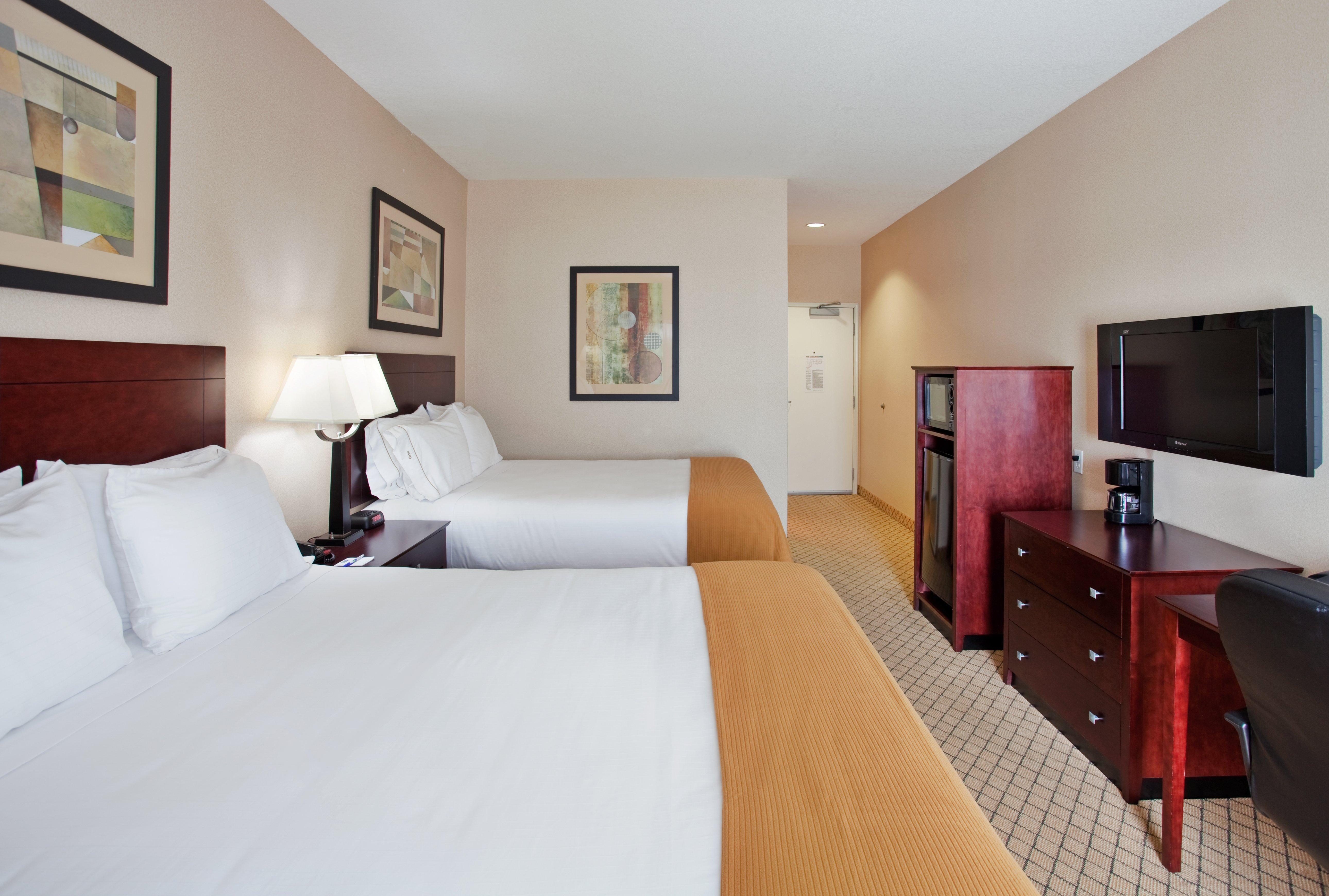 Holiday Inn Express Hotel & Suites Wichita Airport By Ihg Buitenkant foto