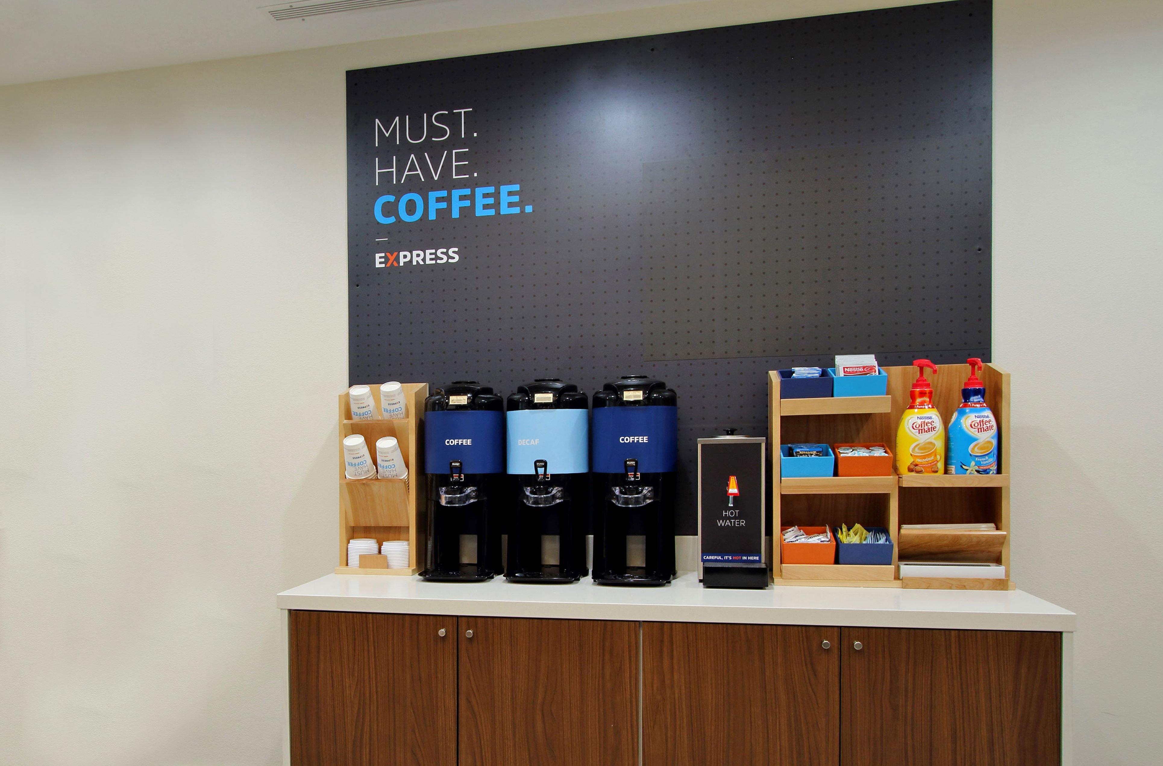 Holiday Inn Express Hotel & Suites Wichita Airport By Ihg Buitenkant foto